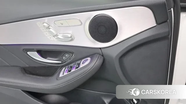 Mercedes-Benz C-Class W205 2021 Белый из Кореи, фото 4