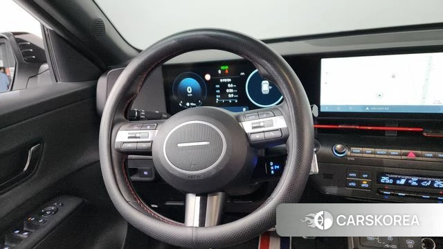 Hyundai Kona (SX2) 2023 Белый из Кореи, фото 4