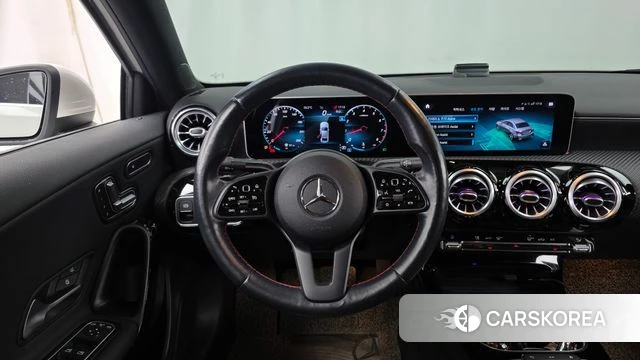Mercedes-Benz A-Class W177 2020 Белый из Кореи, фото 4