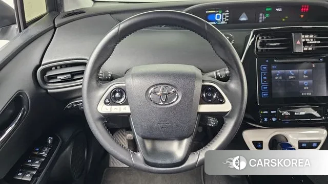 Toyota Prius 4th Generation 2018 Белый из Кореи, фото 4