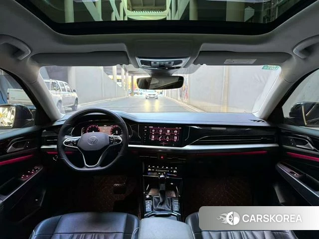 Volkswagen Passat 2023 Черный из Китая, фото 4