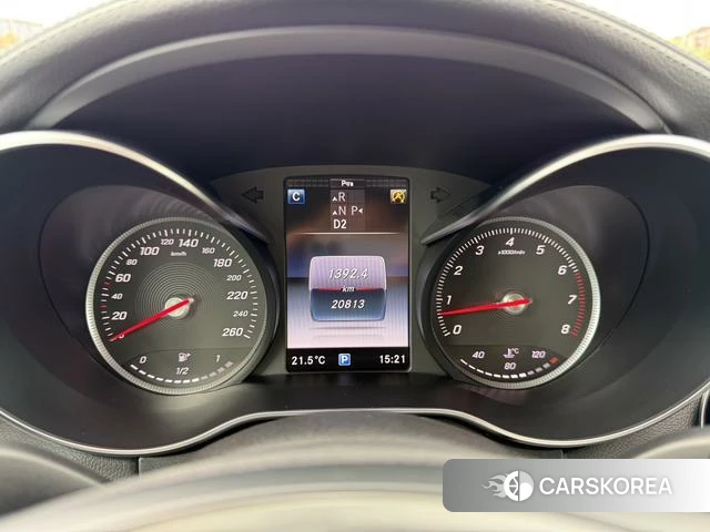 Mercedes-Benz Class C 2018 Белый из Китая, фото 4