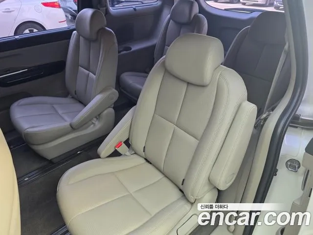 Kia The New Carnival 2018 Белый из Кореи, фото 4