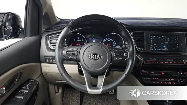 Kia The New Carnival 2018 Серый из Кореи, фото 4