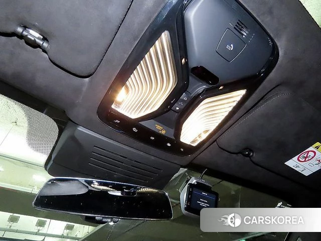 BMW X7 (G07) 2024 Черный из Кореи, фото 4