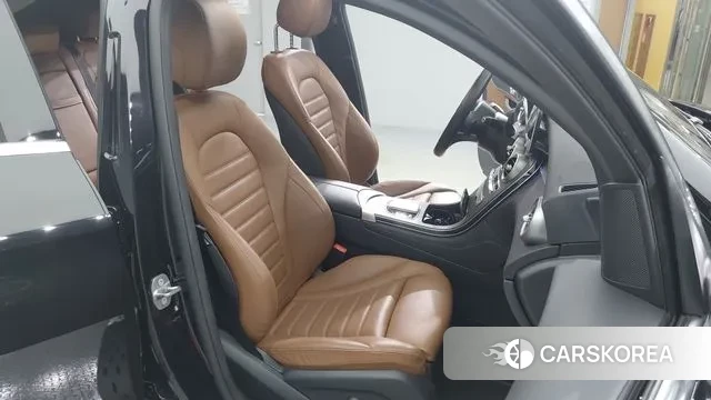 Mercedes-Benz GLC-Class X253 2020 Черный из Кореи, фото 4