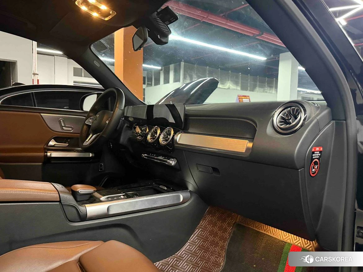 Mercedes-Benz GLB 2021 Черный из Китая, фото 4