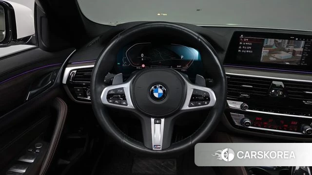 BMW 5 Series (G30) 2019 Белый из Кореи, фото 4