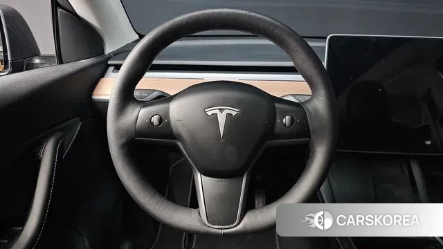 Tesla Model Y 2022 Серый из Кореи, фото 4