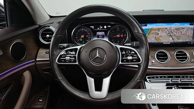 Mercedes-Benz E-Class W213 2020 Черный из Кореи, фото 4