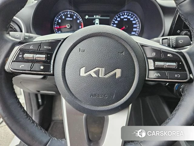 Kia The New K3 2nd generation 2022 Белый из Кореи, фото 4