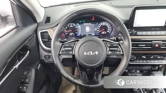 Kia Seltos 2021 Белый из Кореи, фото 4