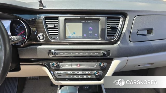 Kia The New Carnival 2019 Белый из Кореи, фото 4
