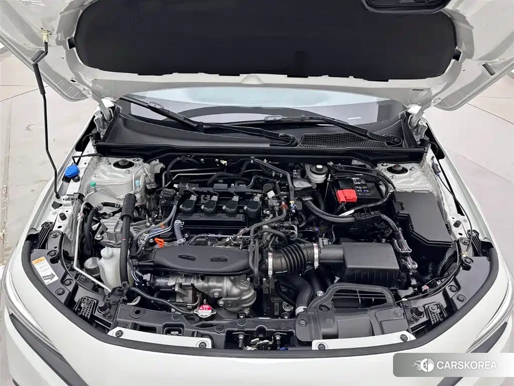 Honda Civic 2023 Белый из Китая, фото 4