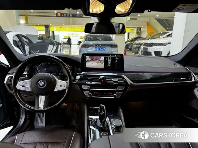BMW 5 series 2023 Черный из Китая, фото 4
