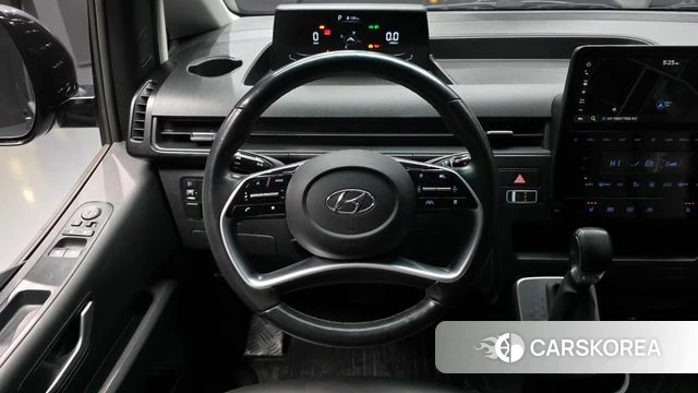 Hyundai Staria 2023 Серый из Кореи, фото 4