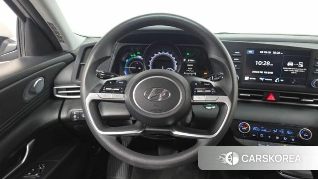 Hyundai Avante Hybrid (CN7) 2022 Серебристо-серый из Кореи, фото 4