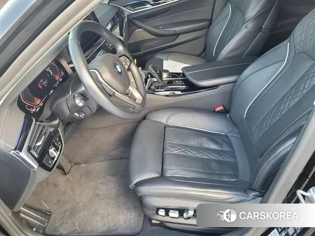 BMW 5 Series (G30) 2021 Черный из Кореи, фото 4