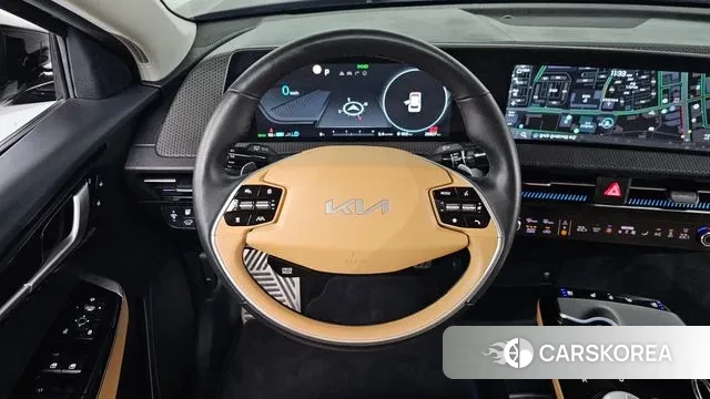 Kia EV6 2022 Черный из Кореи, фото 4