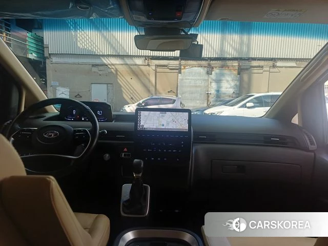 Hyundai Staria 2022 Белый из Кореи, фото 4