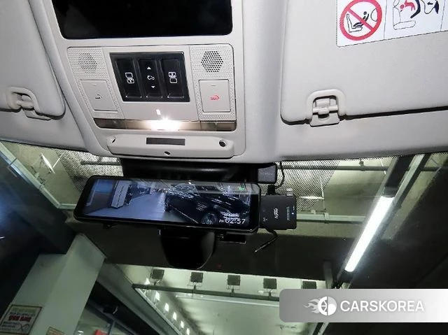 Land Rover Discovery 5 2018 Черный из Кореи, фото 4