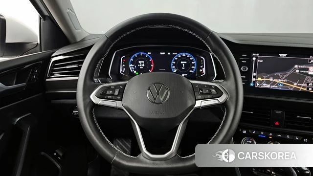 Volkswagen 7th Generation of Jetta 2023 Белый из Кореи, фото 4