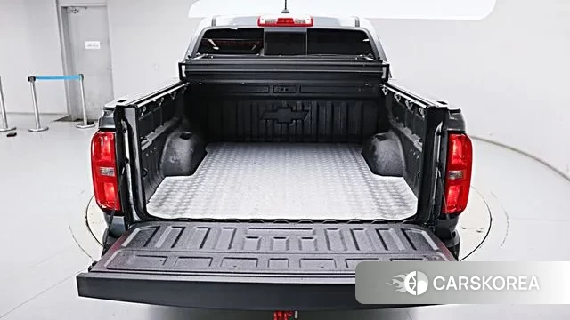 Chevrolet (GM Daewoo) Real New Colorado 2022 Серый из Кореи, фото 4