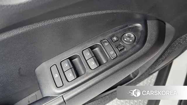 Hyundai Venue 2020 Белый из Кореи, фото 4