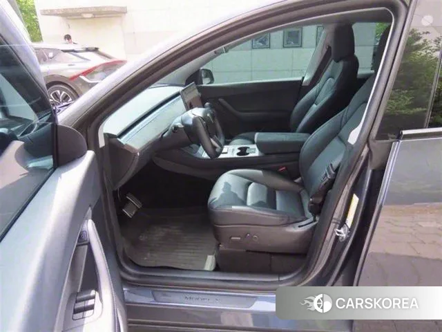 Tesla Model Y 2022 Серый из Кореи, фото 4