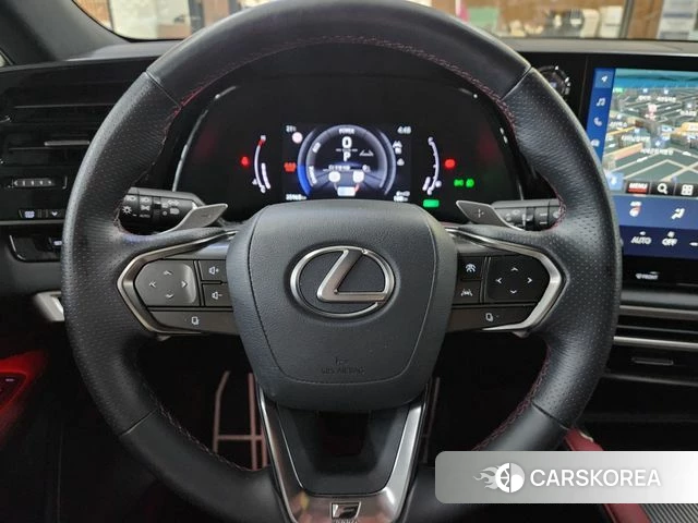 Lexus RX500h 5th generation 2024 Белый из Кореи, фото 4