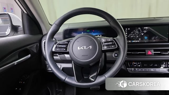 Kia The New Seltos 2024 Белый из Кореи, фото 4