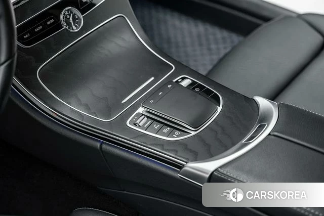 Mercedes-Benz Class C (imported) 2021 Белый из Китая, фото 4