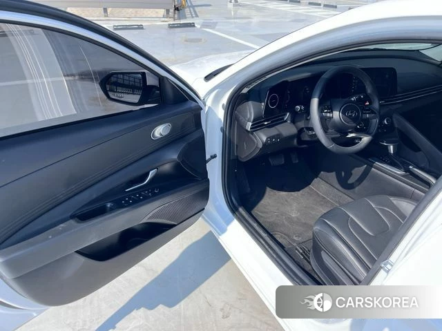 Hyundai Avante (CN7) 2021 Белый из Кореи, фото 4