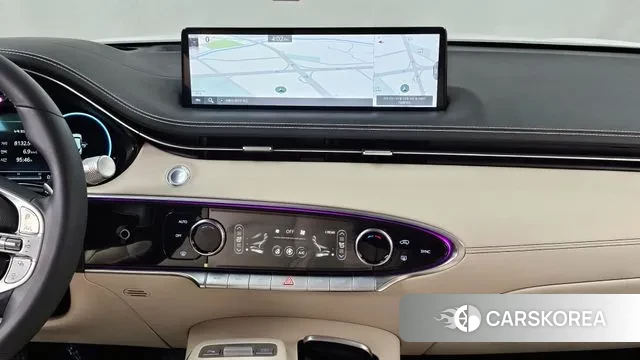 Genesis GV70 2023 Белый из Кореи, фото 4