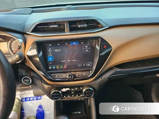 Chevrolet (GM Daewoo) Trailblazer 2021 Белый из Кореи, фото 4