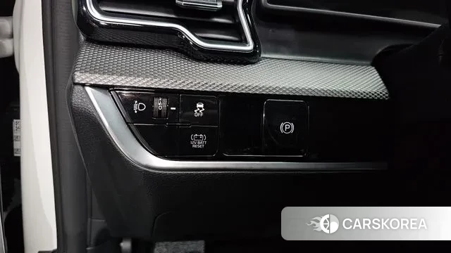 Kia Sportage 5th Generation Hybrid 2024 Белый из Кореи, фото 4