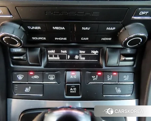 Porsche 718 Cayman 2024 Черный из Кореи, фото 4