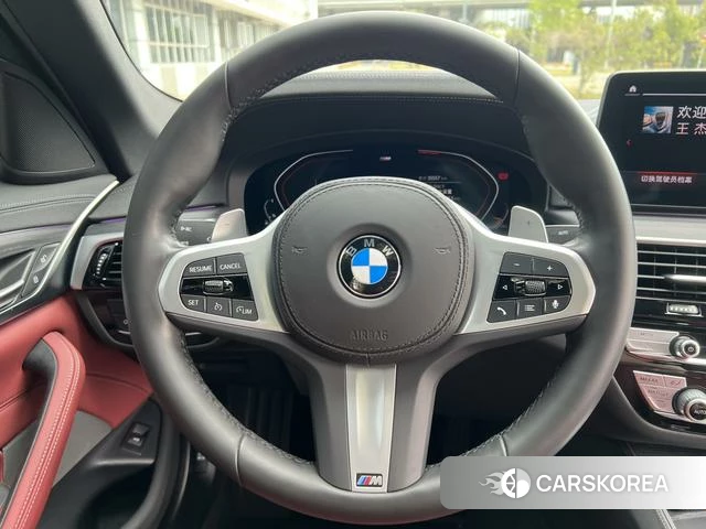 BMW 5 series 2022 Черный из Китая, фото 4