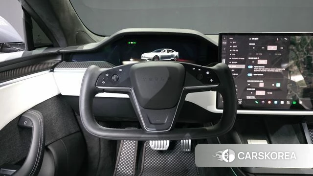 Tesla Model S 2026 Серебристо-серый из Кореи, фото 4