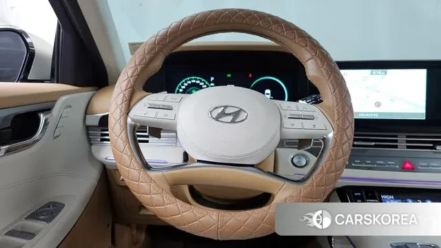 Hyundai The New Grandeur IG Hybrid 2019 Светло-серебряный цвет из Кореи, фото 4