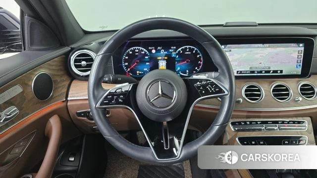 Mercedes-Benz E-Class W213 2022 Синий из Кореи, фото 4