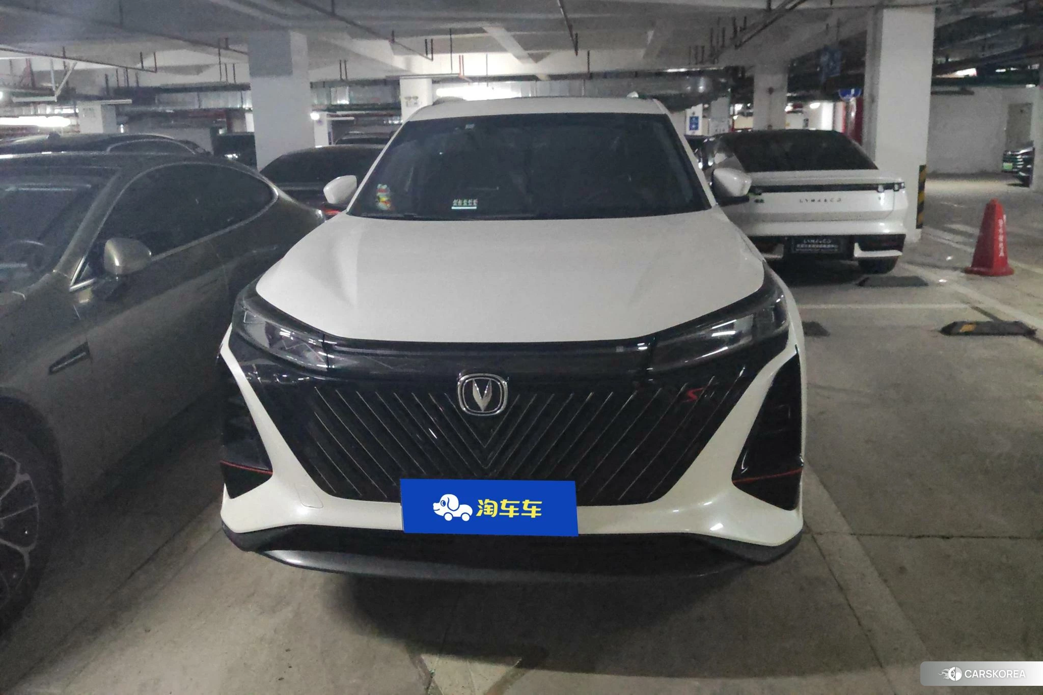Chang'an CS75 PLUS 2022 Белый из Китая, фото 4