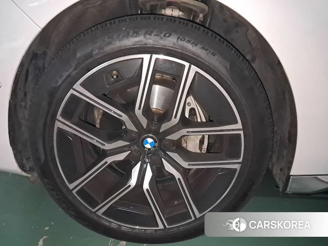 BMW 7 Series (G70) 2024 Белый из Кореи, фото 4