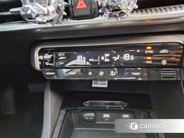 Kia K5 3rd generation 2023 Серый из Кореи, фото 4