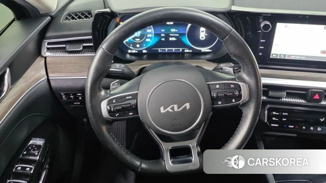 Kia K5 3rd generation 2022 Черный из Кореи, фото 4