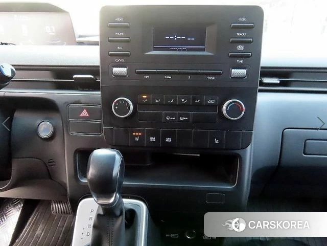 Hyundai Staria 2021 Белый из Кореи, фото 4