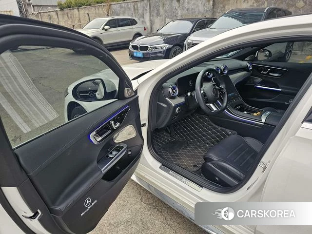 Mercedes-Benz Class C 2024 Белый из Китая, фото 4