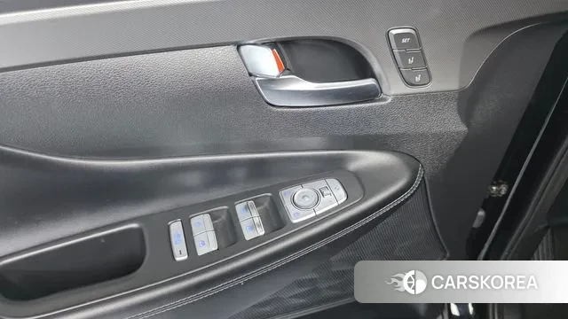 Hyundai The New Santa Fe 2023 Черный из Кореи, фото 4