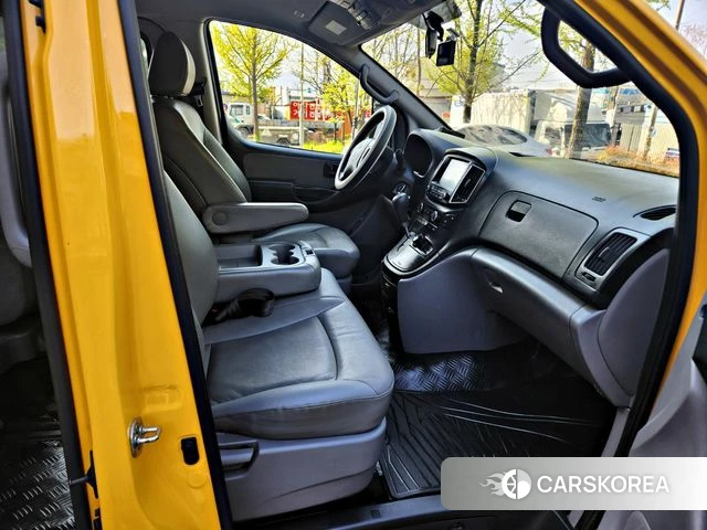 Hyundai The New Grand Starex 2019 Желтый из Кореи, фото 4