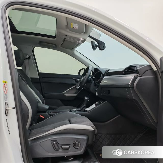 Audi Q3 2023 Белый из Китая, фото 4